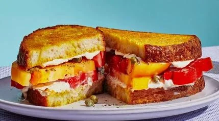 Exploring the World of Heirloom Tomatoes: A Comprehensive Guide
